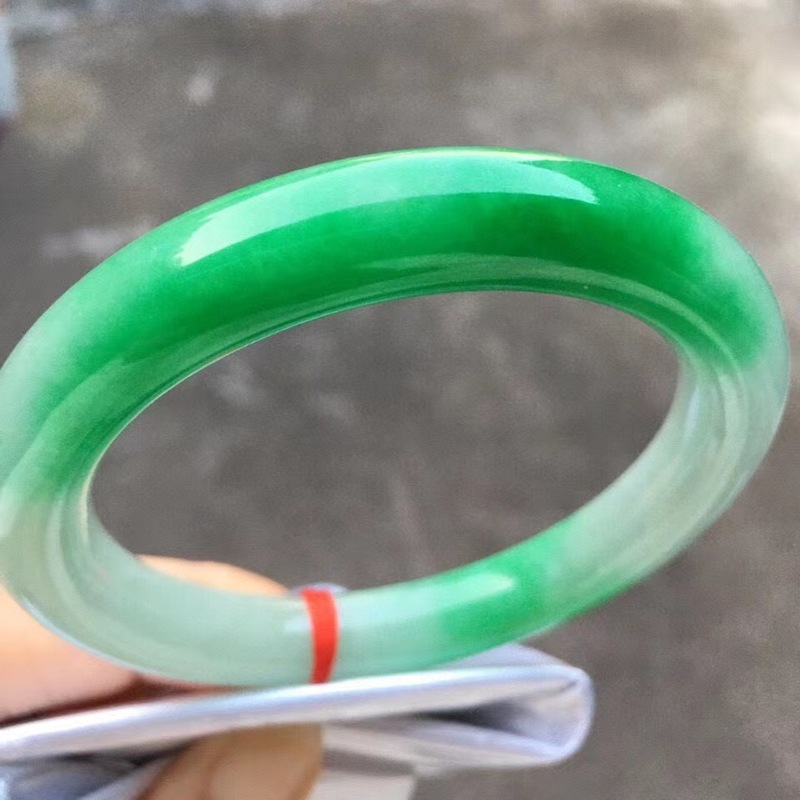 천연 미얀마산 옥 팔찌, 둥근 모양, 정품, 얼음과 비 - Bracelets 리뷰 및 가격